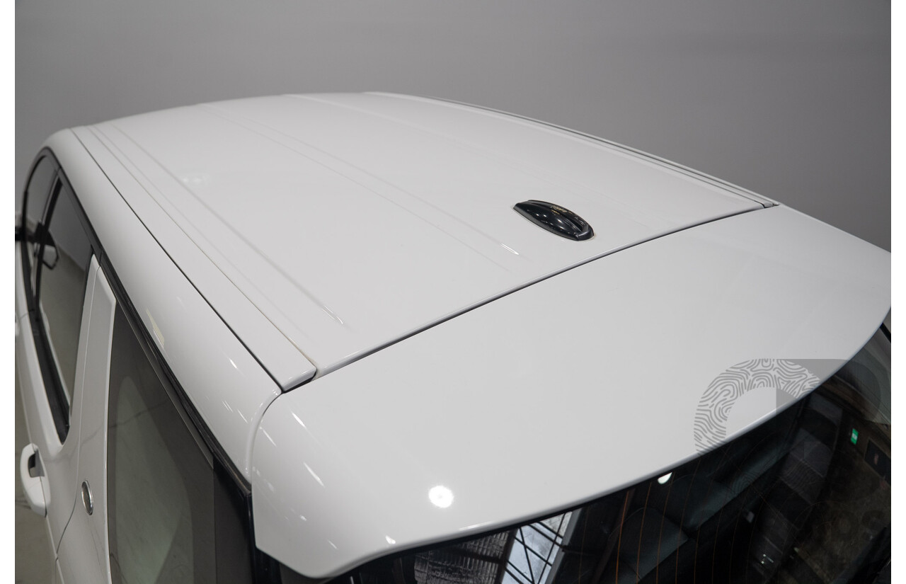 06/2015 Land Rover Discovery Sport SD4 SE (AWD) LC 4d Wagon Fuji White Turbo Diesel 2.2L - 7 Seater