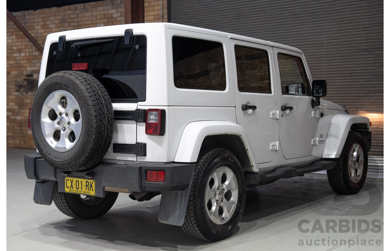 4/2013 Jeep Wrangler Unlimited Overland JK MY13 4d Hardtop White V6 3.6L
