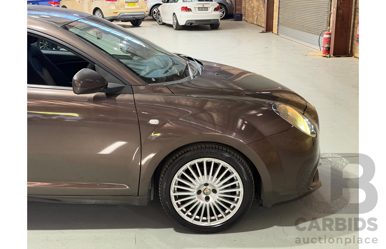 05/2015 Alfa Romeo Mito Distinctive Series 2 3d Hatchback Bronze Turbo 1.4L