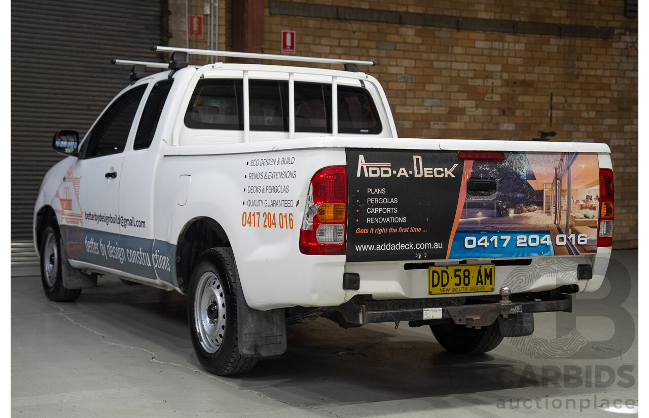 05/2008 Toyota Hilux SR GGN15R 07 UPGRADE X Cab P/Up White 4.0L