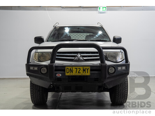 12/2009 Mitsubishi Triton GL-R (4x4) MN MY10 Double Cab Utility SIlver Turbo Diesel 2.5L