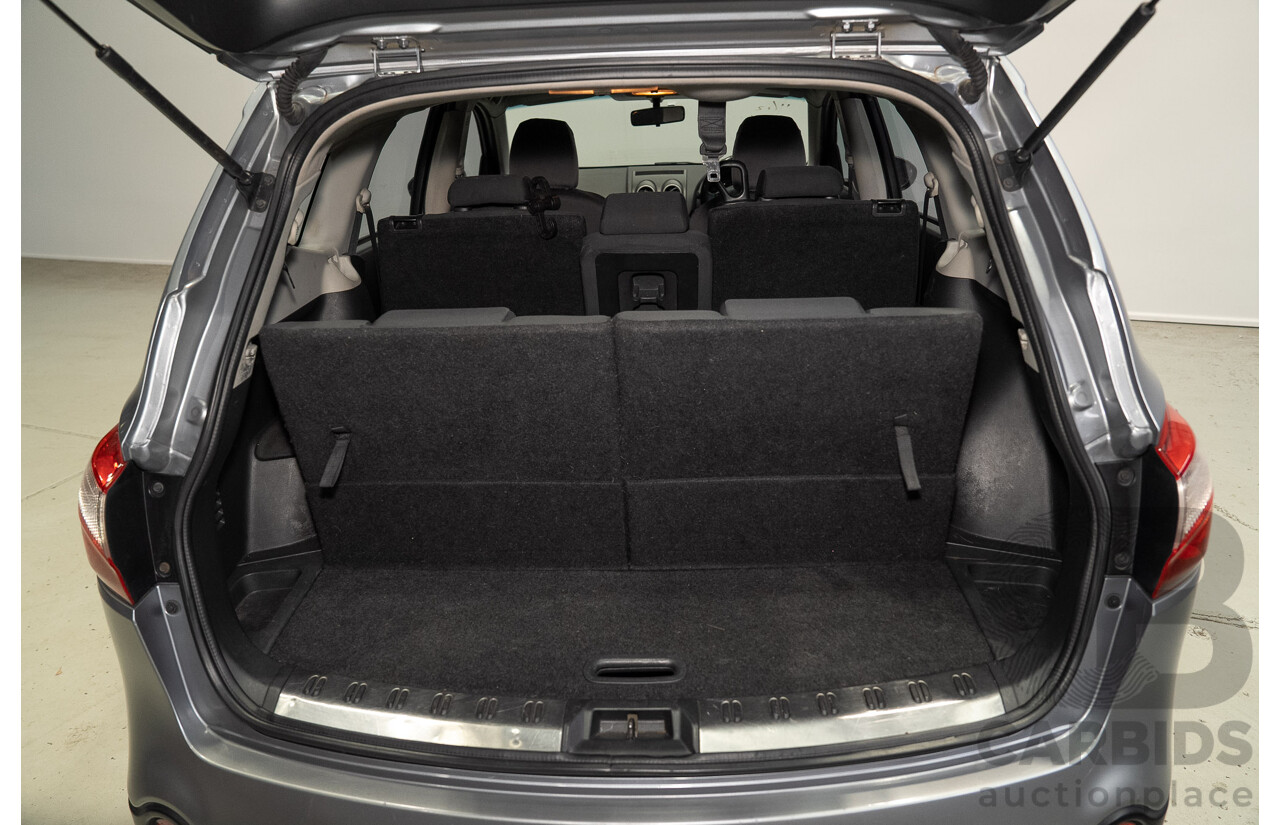 02/2012 Nissan Dualis +2 ST J10 Series 2 4d Wagon Grey 2.0L - 7 Seater