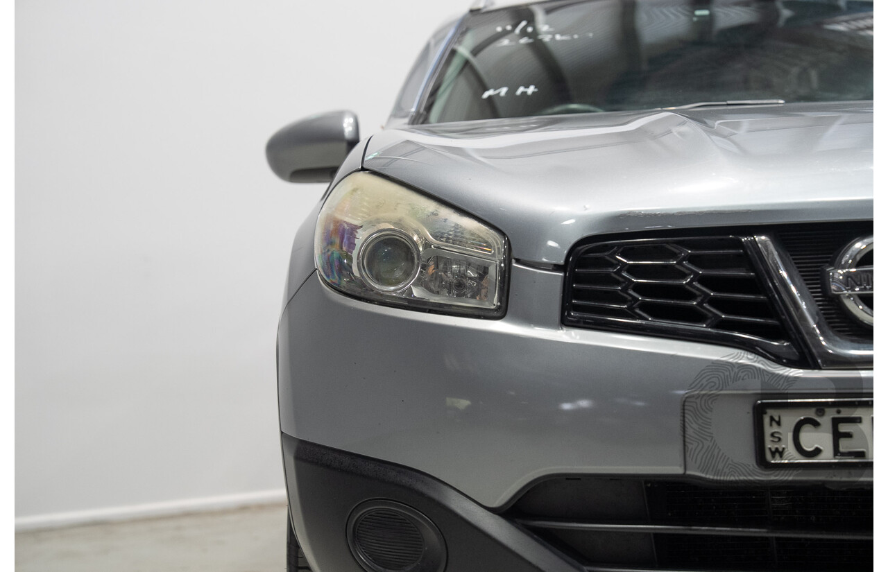 02/2012 Nissan Dualis +2 ST J10 Series 2 4d Wagon Grey 2.0L - 7 Seater