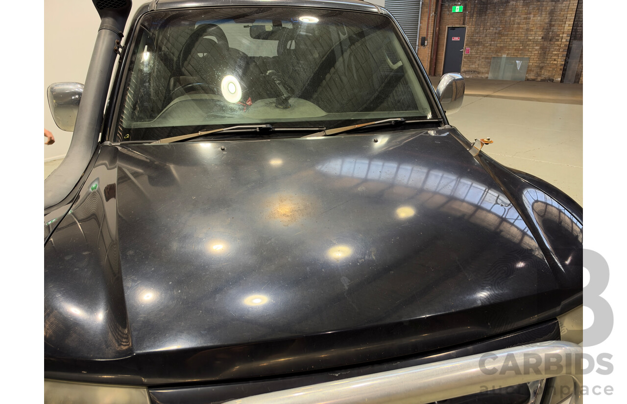 10/2005 Mitsubishi Pajero GLS LWB (4x4) NP MY06 4d Wagon Black 3.2L