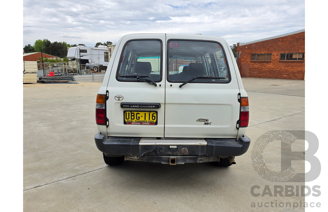 11/1995 Toyota Landcruiser DX (4x4) HZJ80R 4d Wagon White Diesel 4.2L