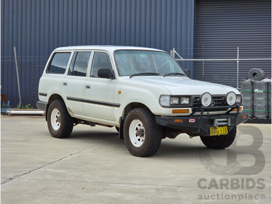 11/1995 Toyota Landcruiser DX (4x4) HZJ80R 4d Wagon White Diesel 4.2L
