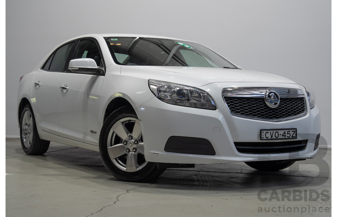 11/2014 Holden Malibu CD EM 4d Sedan Summit White Turbo Diesel 2.0L