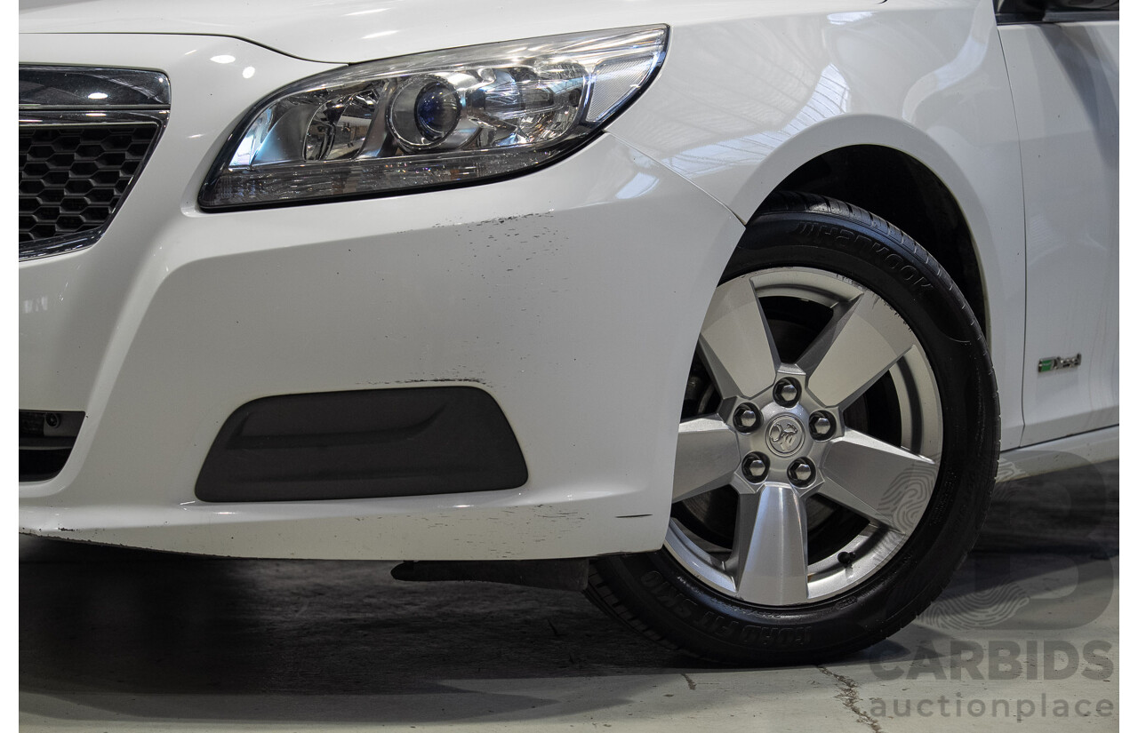 11/2014 Holden Malibu CD EM 4d Sedan Summit White Turbo Diesel 2.0L