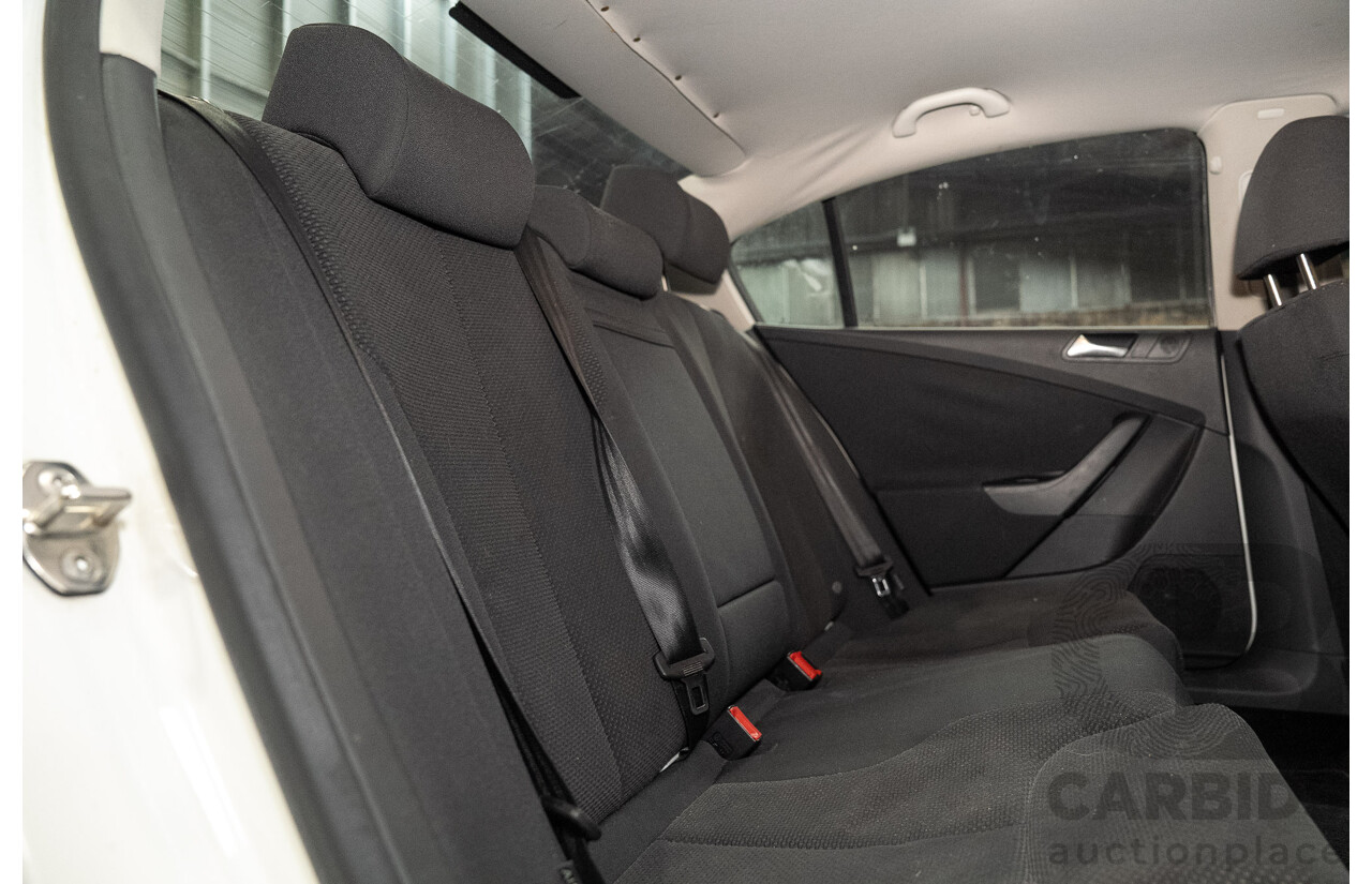 6/2009 Volkswagen Passat 125 TDI 3C MY09 4d Sedan Candy White Turbo Diesel 2.0L