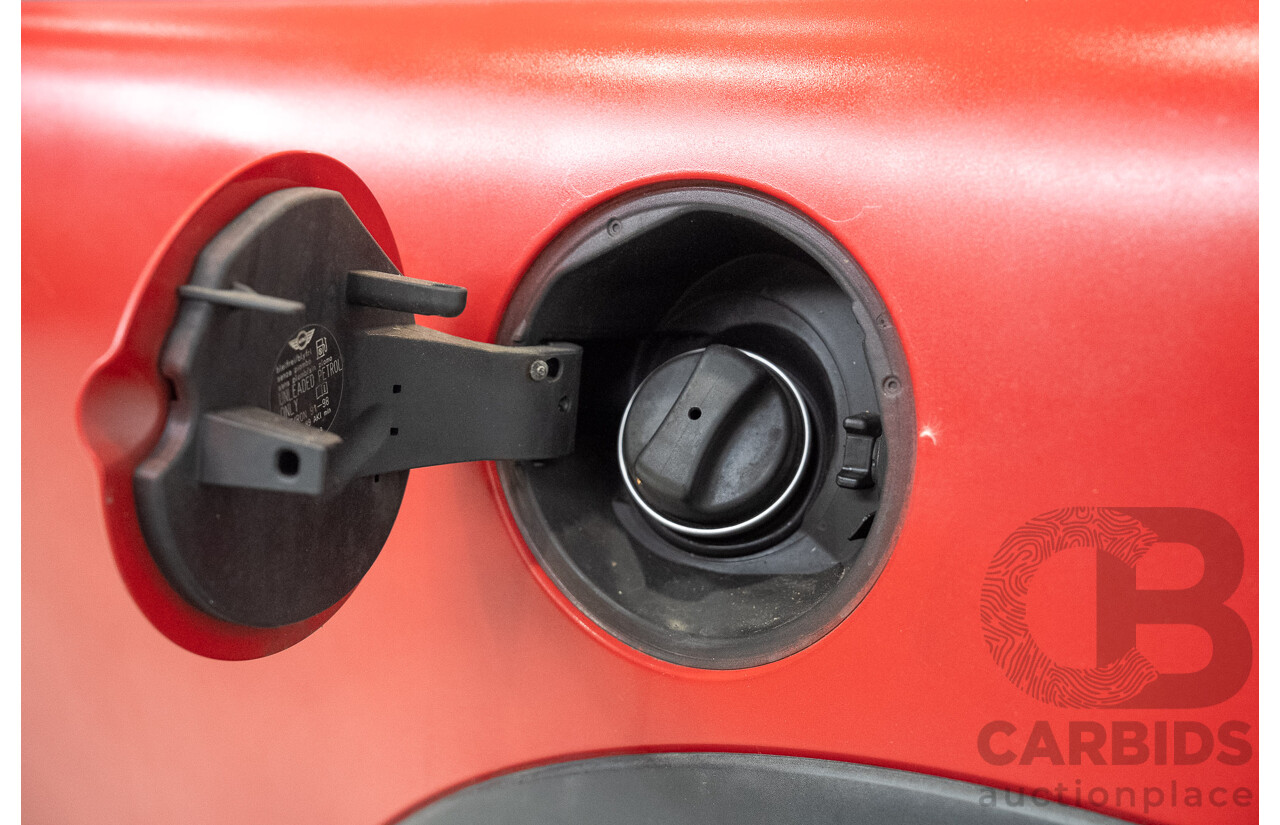 05/2007 Mini Cooper R56 2d Hatchback Red 1.6L