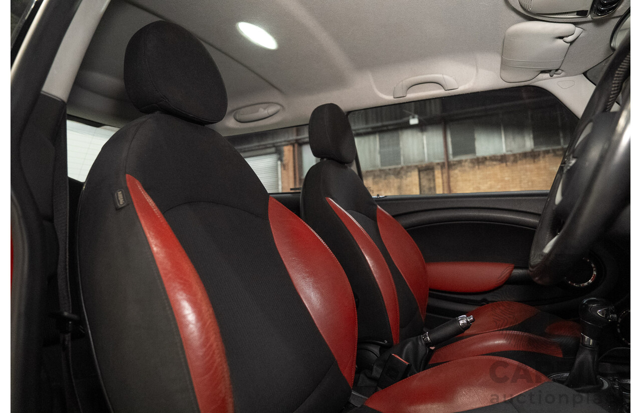 05/2007 Mini Cooper R56 2d Hatchback Red 1.6L