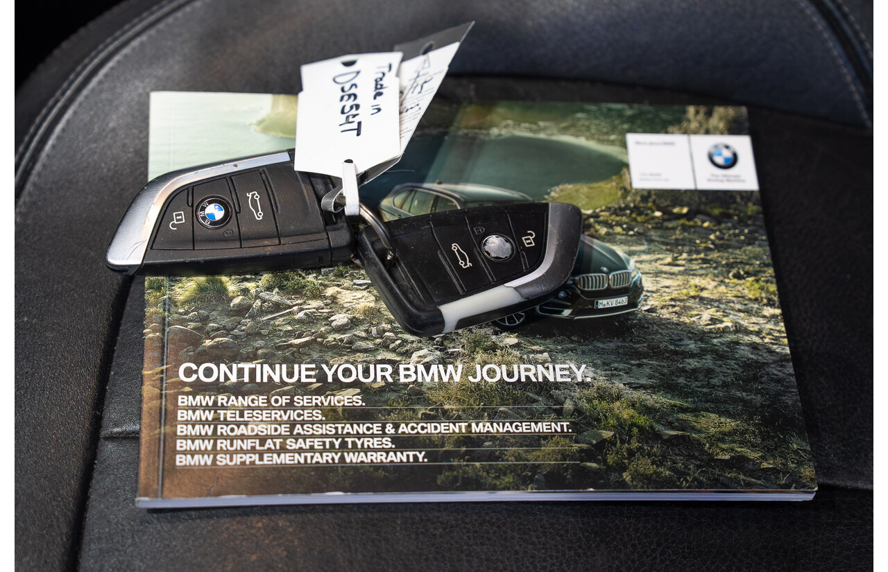 11/2015 BMW X1 xDrive 25i (AWD) F48 4d Wagon Black Sapphire Metallic Turbo 2.0L
