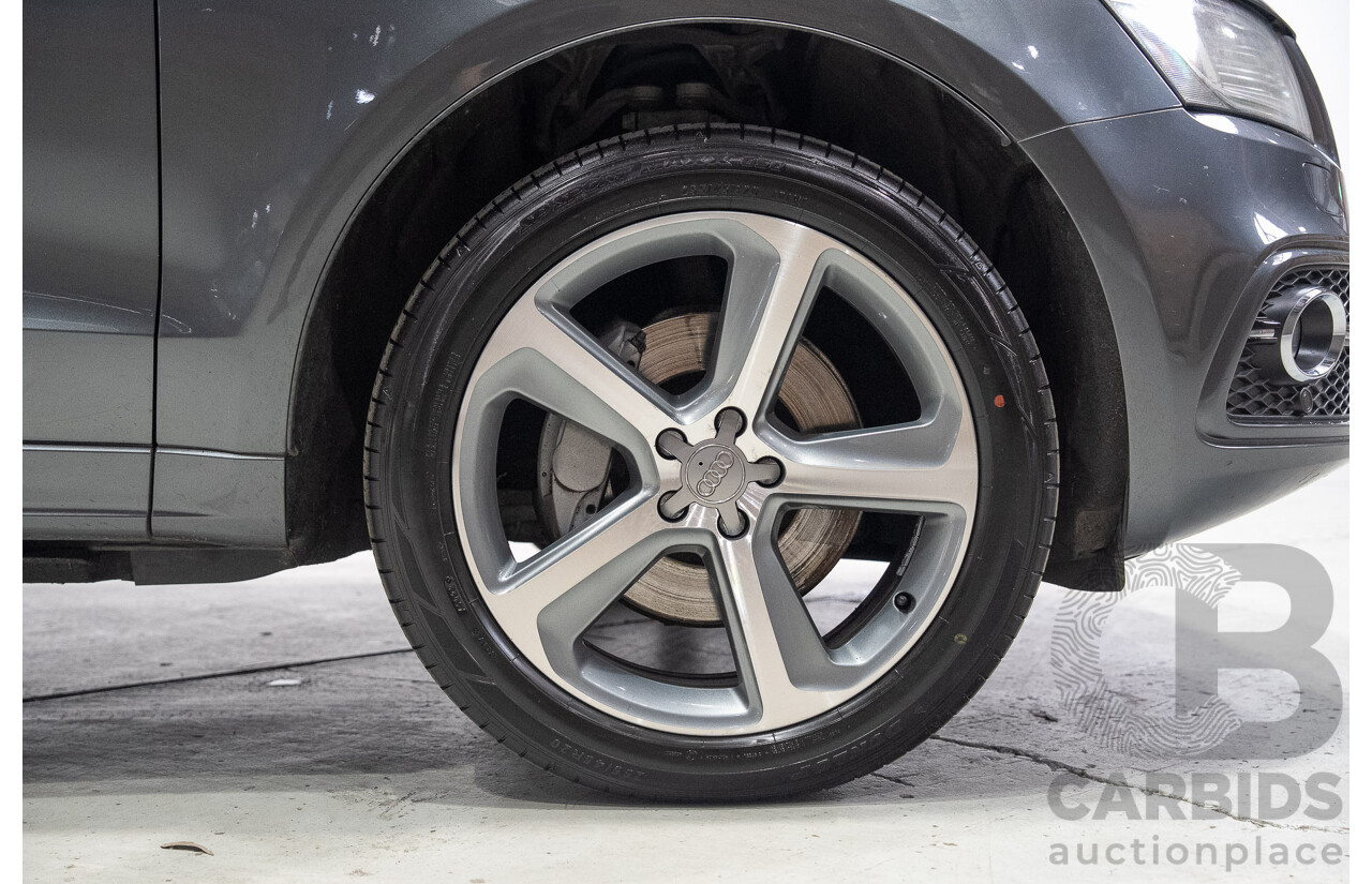 01/2013 Audi Q5 3.0 TDI Quattro (AWD) 8R MY13 4d Wagon Daytona Grey Pearl Turbo Diesel V6 3.0L