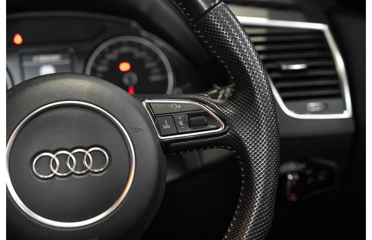 01/2013 Audi Q5 3.0 TDI Quattro (AWD) 8R MY13 4d Wagon Daytona Grey Pearl Turbo Diesel V6 3.0L