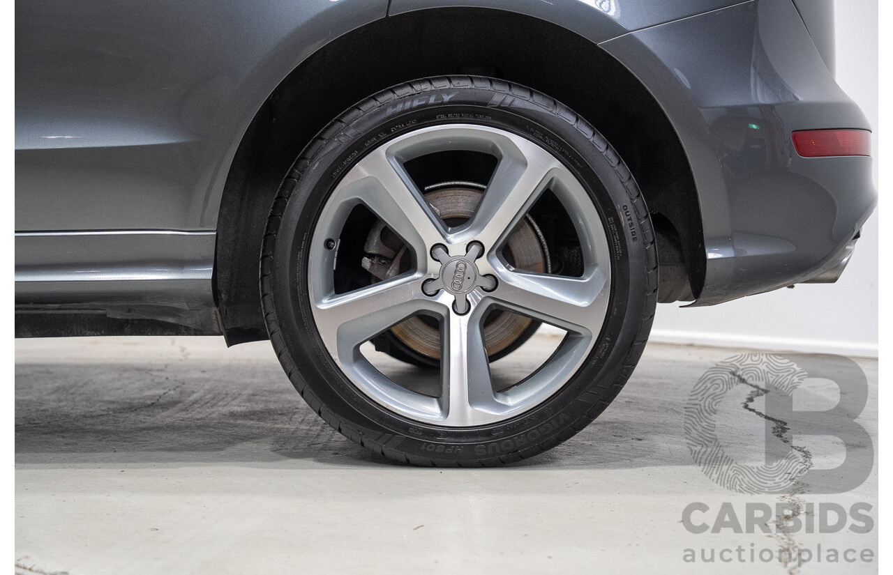 01/2013 Audi Q5 3.0 TDI Quattro (AWD) 8R MY13 4d Wagon Daytona Grey Pearl Turbo Diesel V6 3.0L