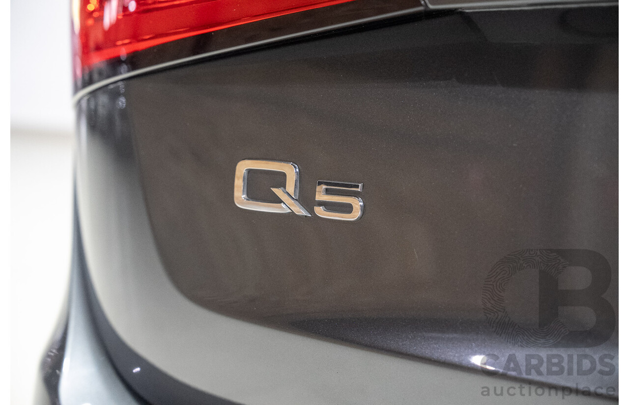 01/2013 Audi Q5 3.0 TDI Quattro (AWD) 8R MY13 4d Wagon Daytona Grey Pearl Turbo Diesel V6 3.0L