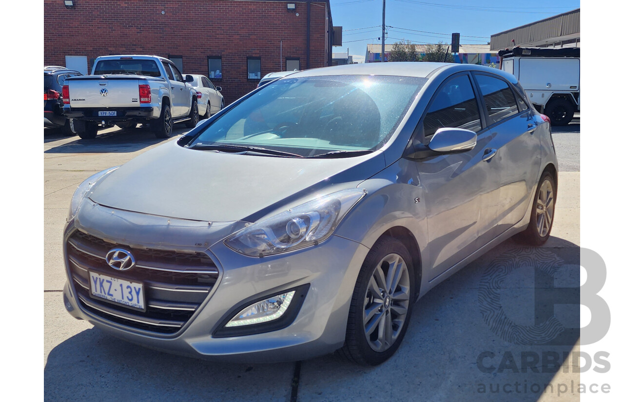 06/2015 Hyundai i30 SR GD3 SERIES 2 5d Hatchback Silver 2.0L