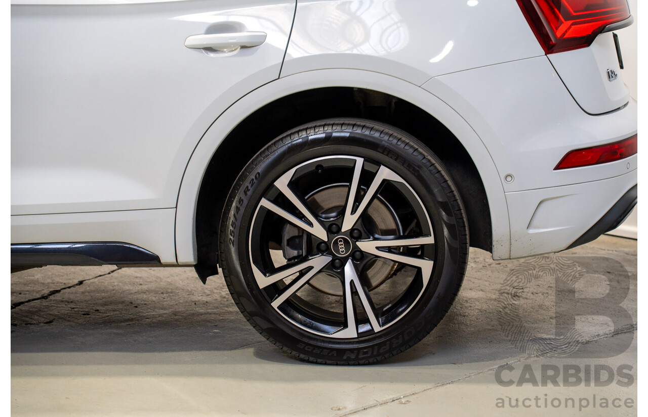 01/2021 Audi Q5 45 TFSI QUATTRO Launch ED MHEV (AWD) FY MY21 4d Wagon White 2.0L