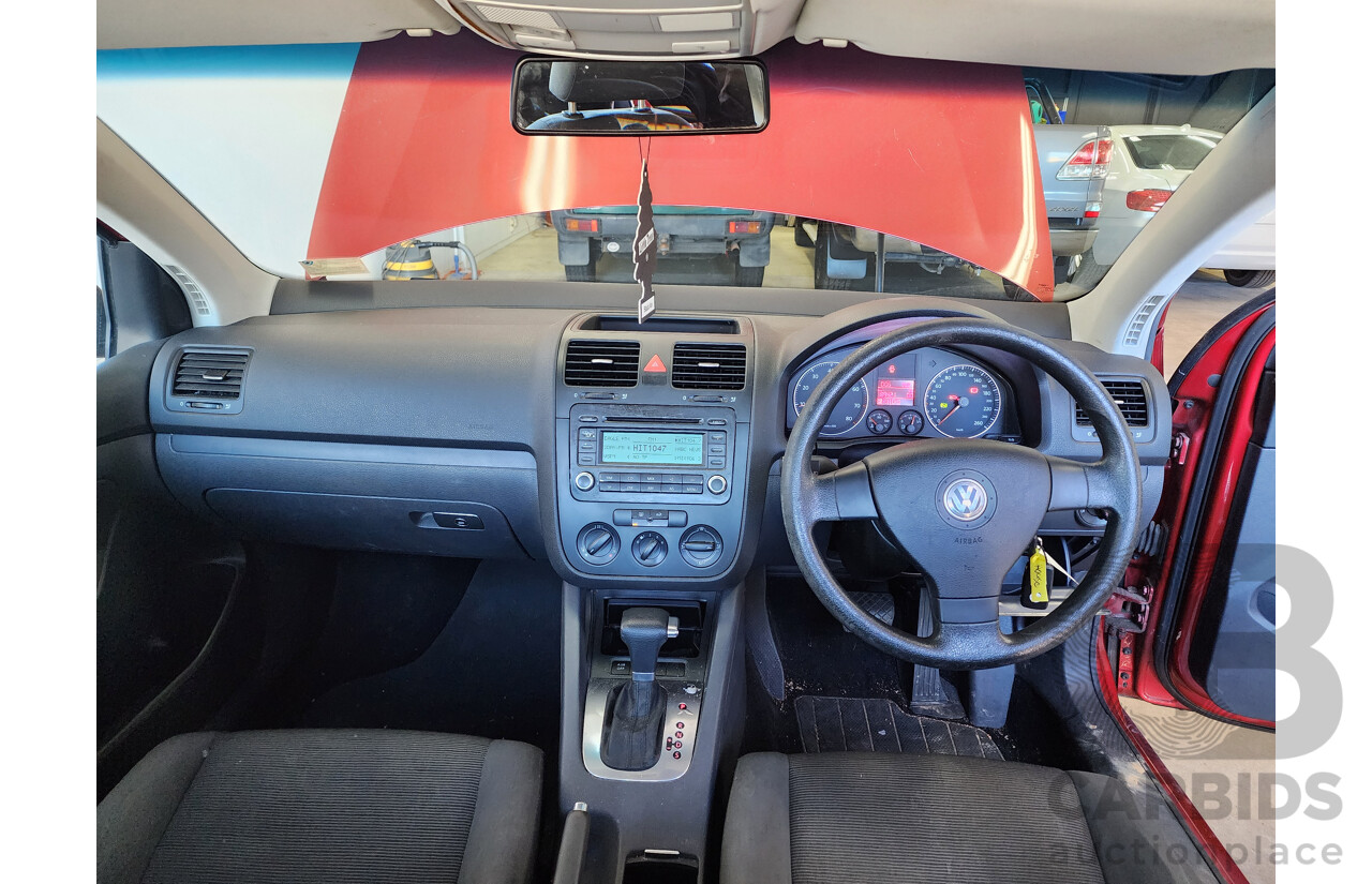 09/2007 Volkswagen Golf 1.6 Trendline 1K 5d Hatchback Red 1.6L