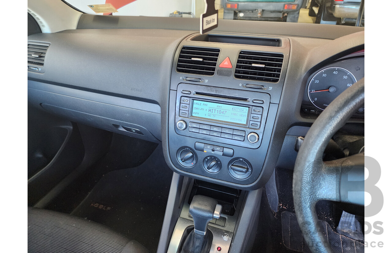 09/2007 Volkswagen Golf 1.6 Trendline 1K 5d Hatchback Red 1.6L