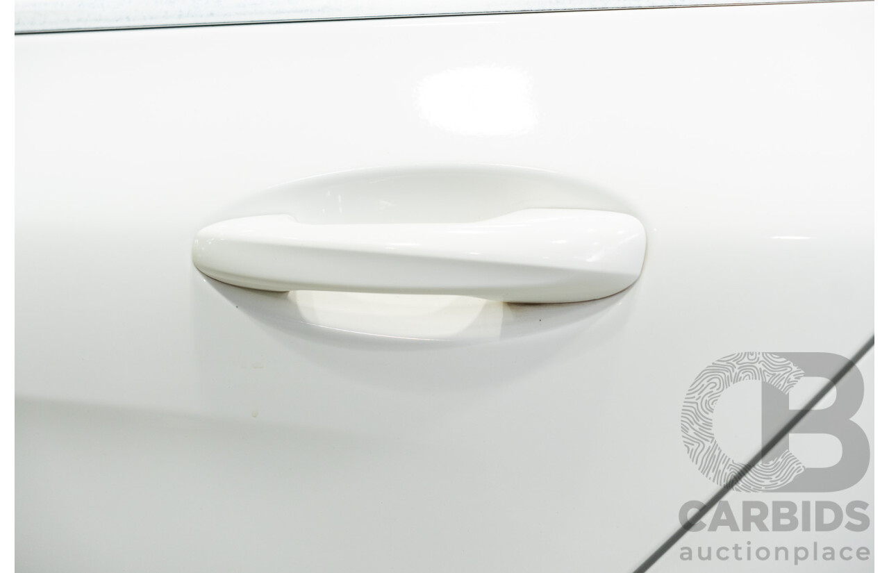 04/2015 Mercedes-Benz C200 (RWD) 205 4d Sedan White Turbo 2.0L