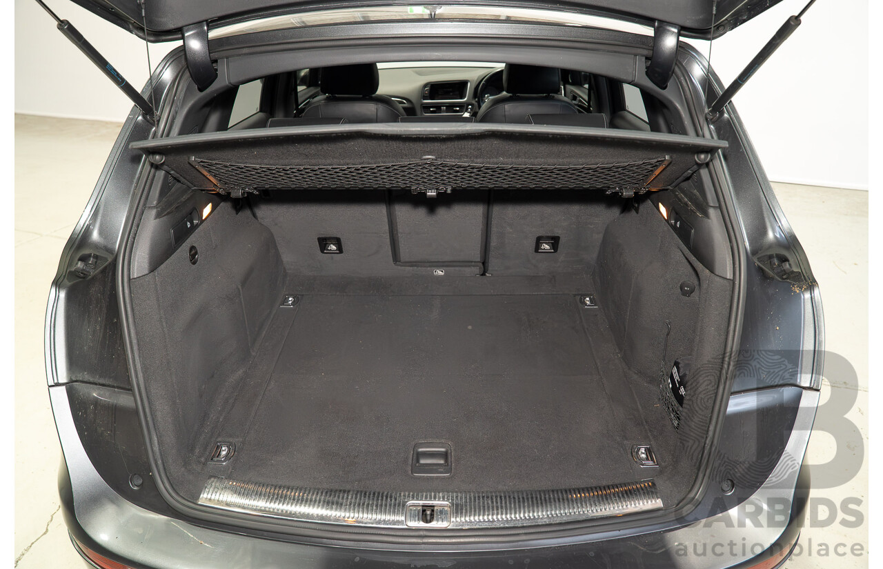 05/2014 Audi SQ5 3.0 TDI Quattro (AWD) 8R MY14 5d Wagon Daytona Grey Twin Turbo Diesel 3.0L