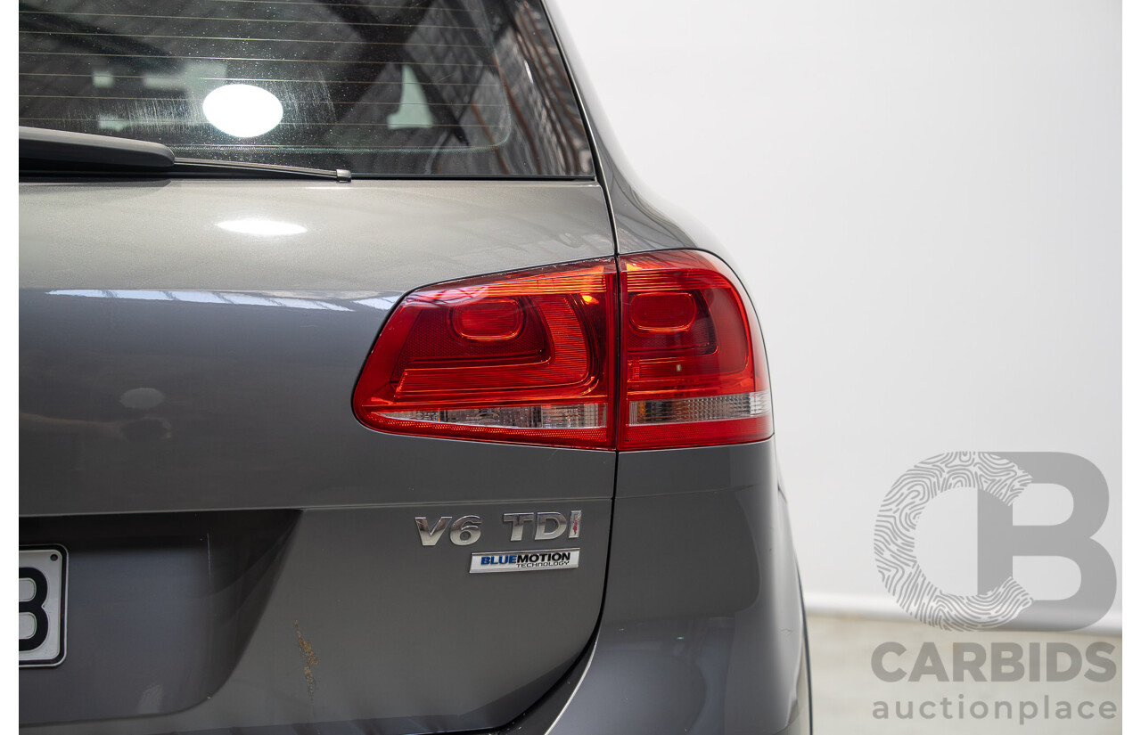 09/2015 Volkswagen Touareg V6 TDI (AWD) 7P MY16 4d Wagon Canyon Grey Turbo Diesel 3.0L