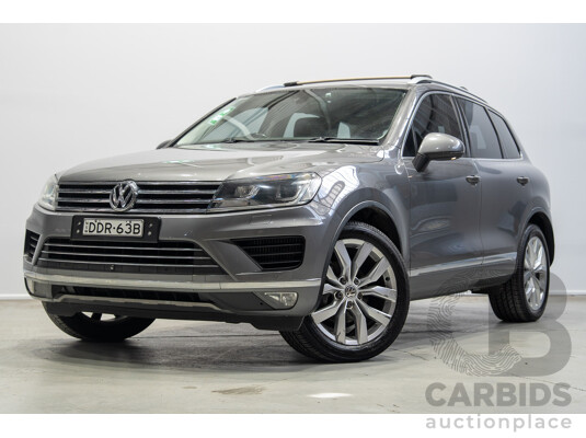 09/2015 Volkswagen Touareg V6 TDI (AWD) 7P MY16 4d Wagon Canyon Grey Turbo Diesel 3.0L