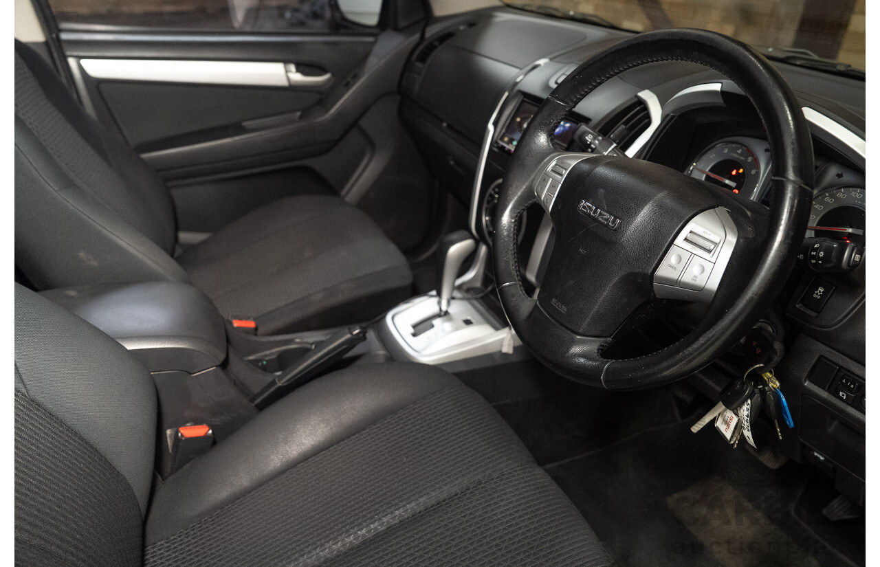 03/2016 Isuzu Mu-X LS-U UC MY15 4d Wagon Black 3.0L