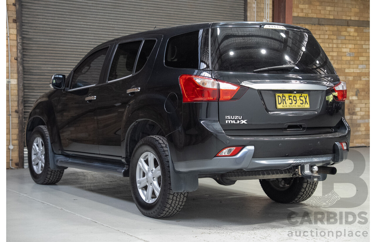 03/2016 Isuzu Mu-X LS-U UC MY15 4d Wagon Black 3.0L