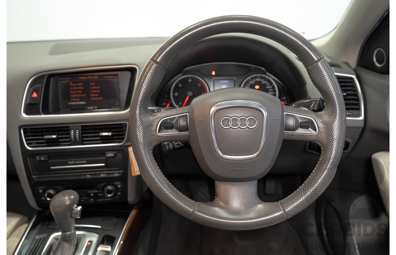 8/2010 Audi Q5 TDI Quattro S-Line (AWD) 8R MY11 4d Wagon Ice Silver Metallic Turbo Diesel V6 3.0L