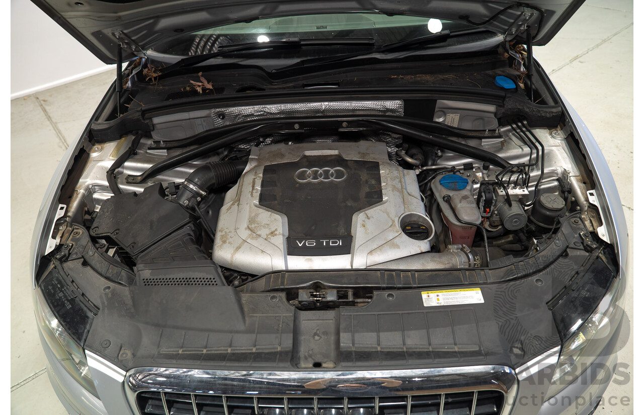 8/2010 Audi Q5 TDI Quattro S-Line (AWD) 8R MY11 4d Wagon Ice Silver Metallic Turbo Diesel V6 3.0L