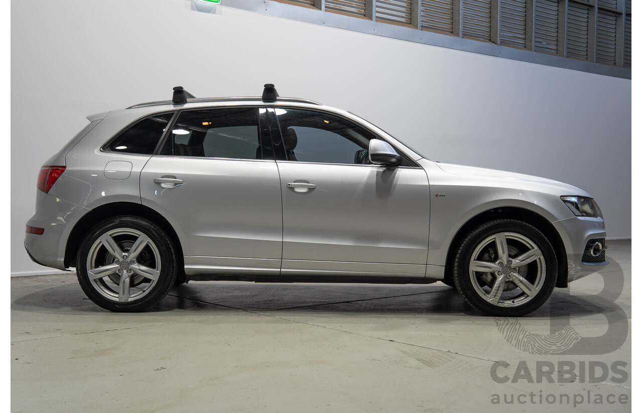 8/2010 Audi Q5 TDI Quattro S-Line (AWD) 8R MY11 4d Wagon Ice Silver Metallic Turbo Diesel V6 3.0L