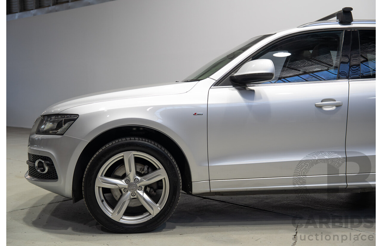 8/2010 Audi Q5 TDI Quattro S-Line (AWD) 8R MY11 4d Wagon Ice Silver Metallic Turbo Diesel V6 3.0L