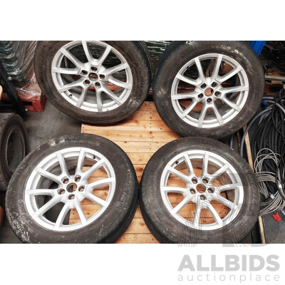Audi Q5 18-Inch 8 Alloy Rim Set with Tyres