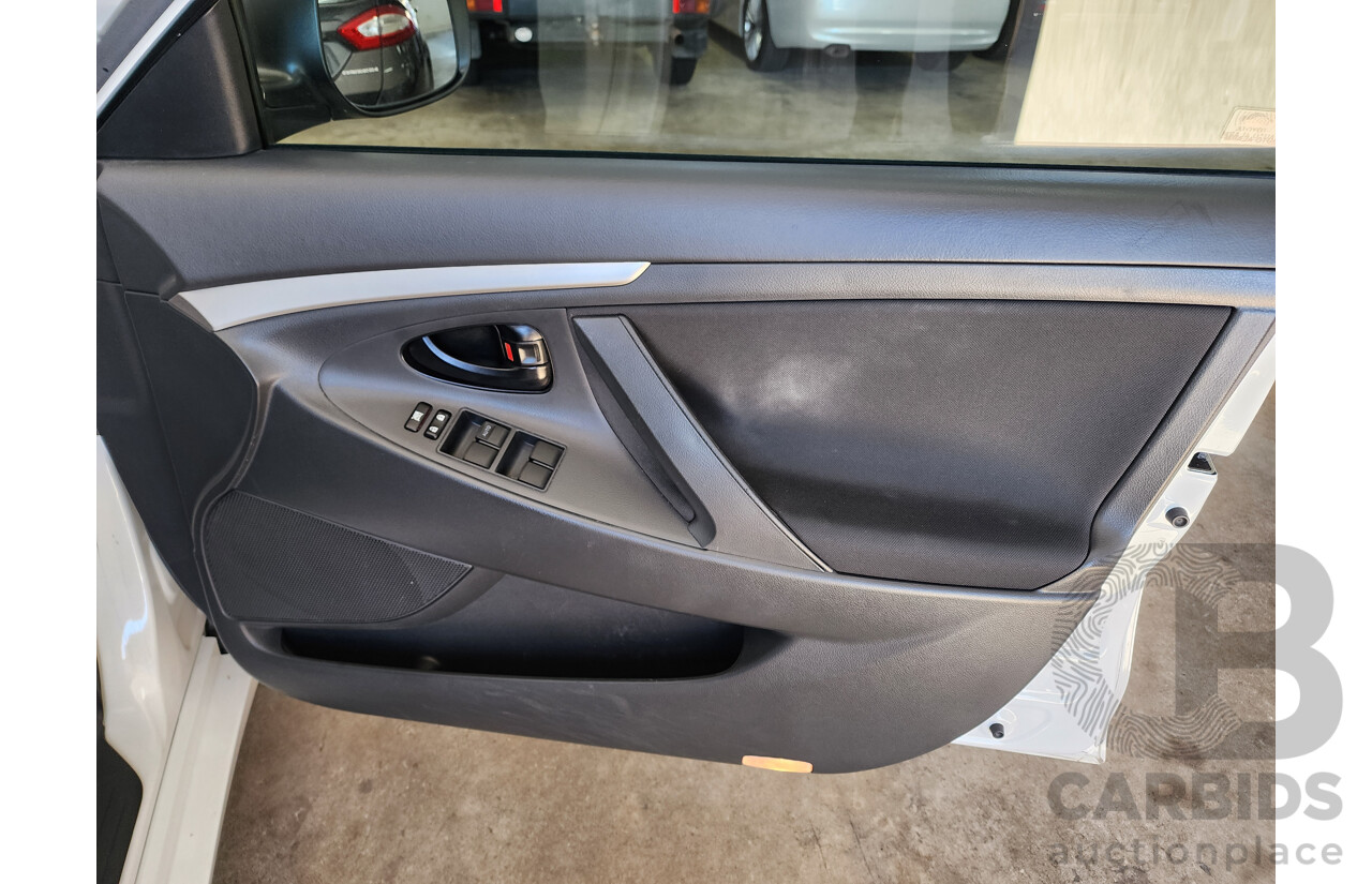 07/2011 Toyota Aurion Touring SE GSV40R 09 UPGRADE 4d Sedan White 3.5L