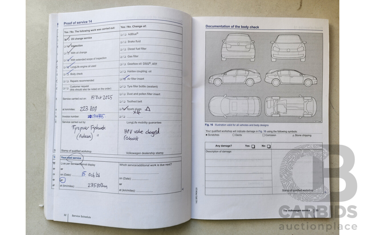 04/2014 Volkswagen Golf 90 TSI AU MY14 5d Hatchback White 1.4L