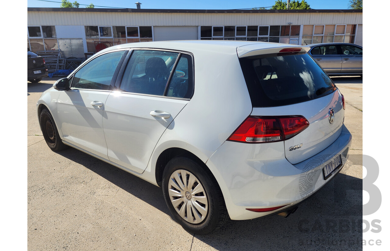 04/2014 Volkswagen Golf 90 TSI AU MY14 5d Hatchback White 1.4L