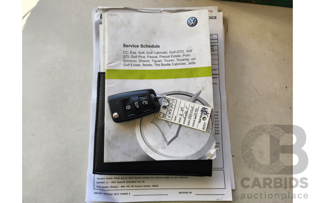 04/2014 Volkswagen Golf 90 TSI AU MY14 5d Hatchback White 1.4L