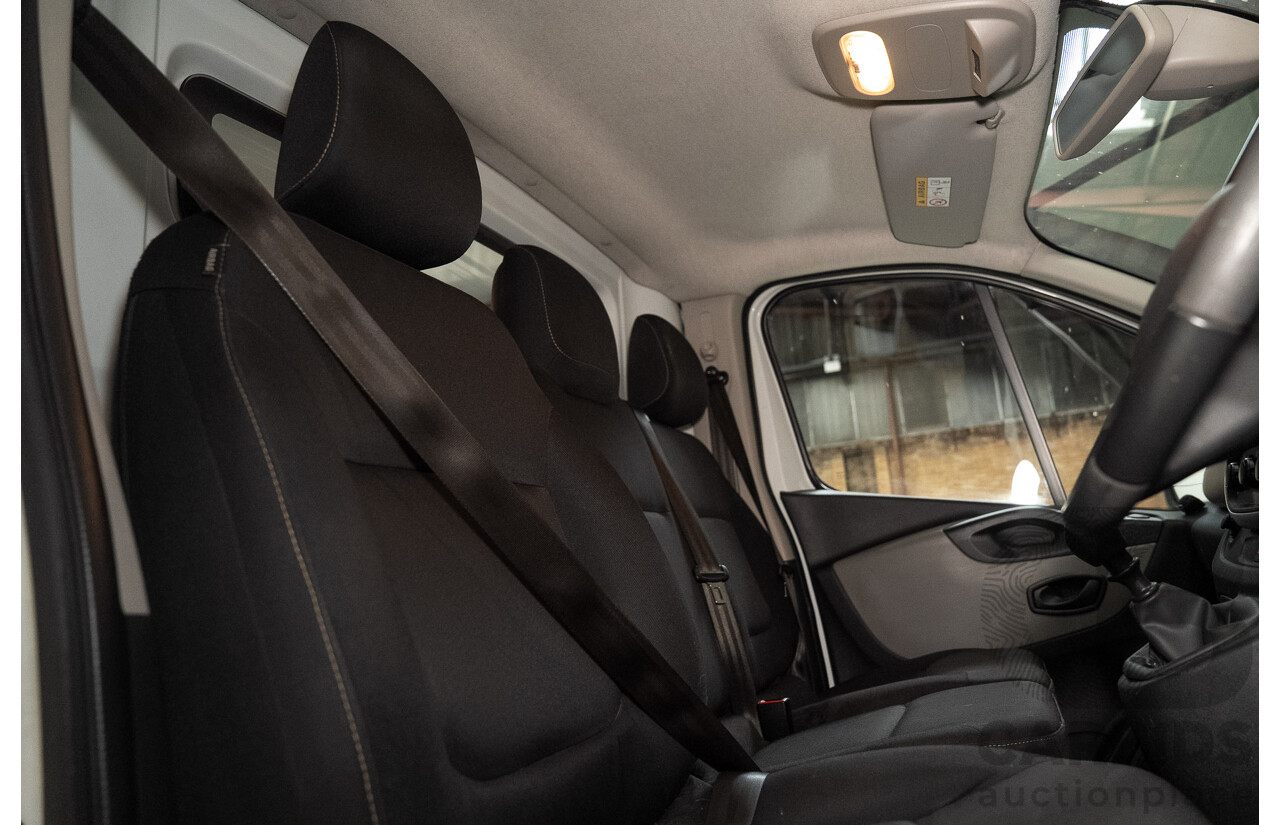 05/2019 Renault Trafic LWB Low X82 MY17 Update 4d Van White 1.6L