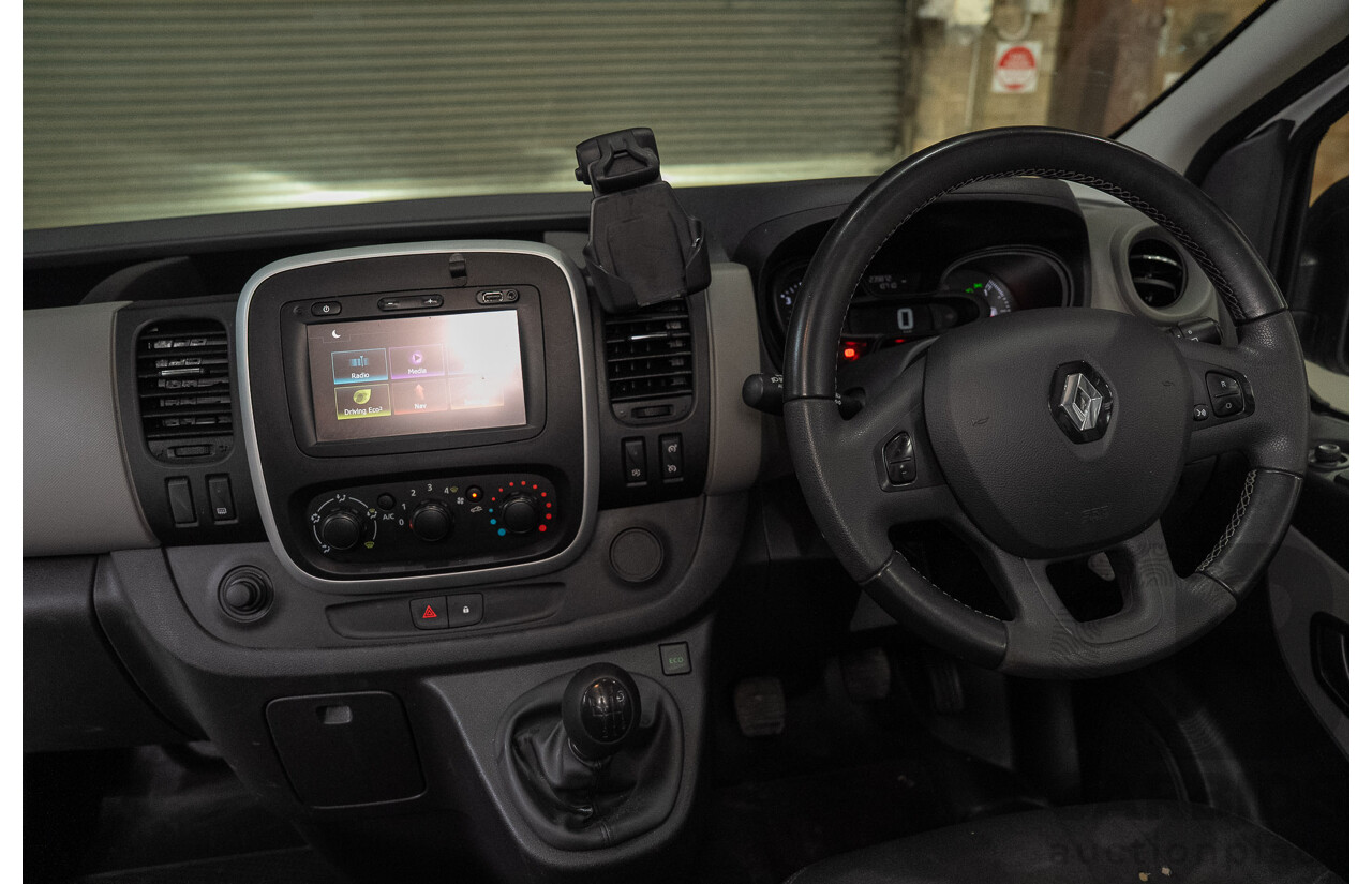 05/2019 Renault Trafic LWB Low X82 MY17 Update 4d Van White 1.6L