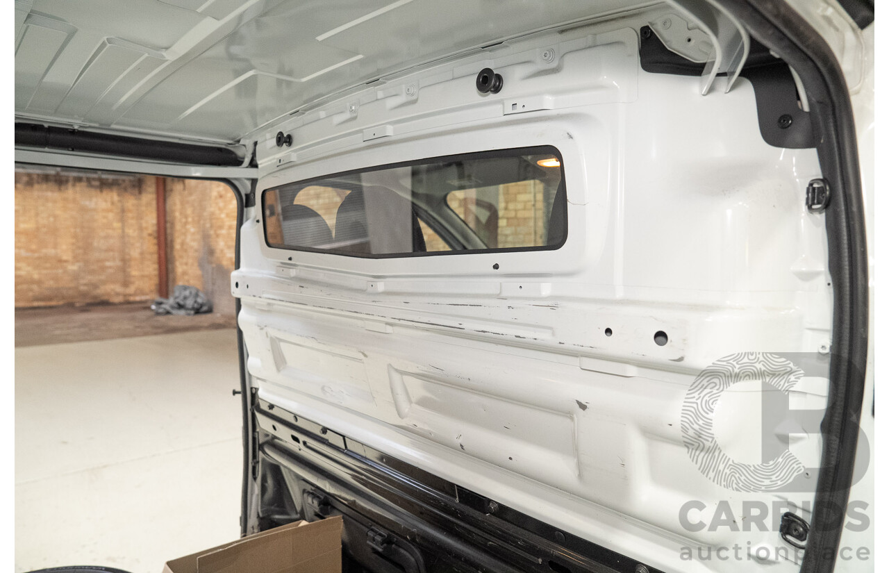 05/2019 Renault Trafic LWB Low X82 MY17 Update 4d Van White 1.6L
