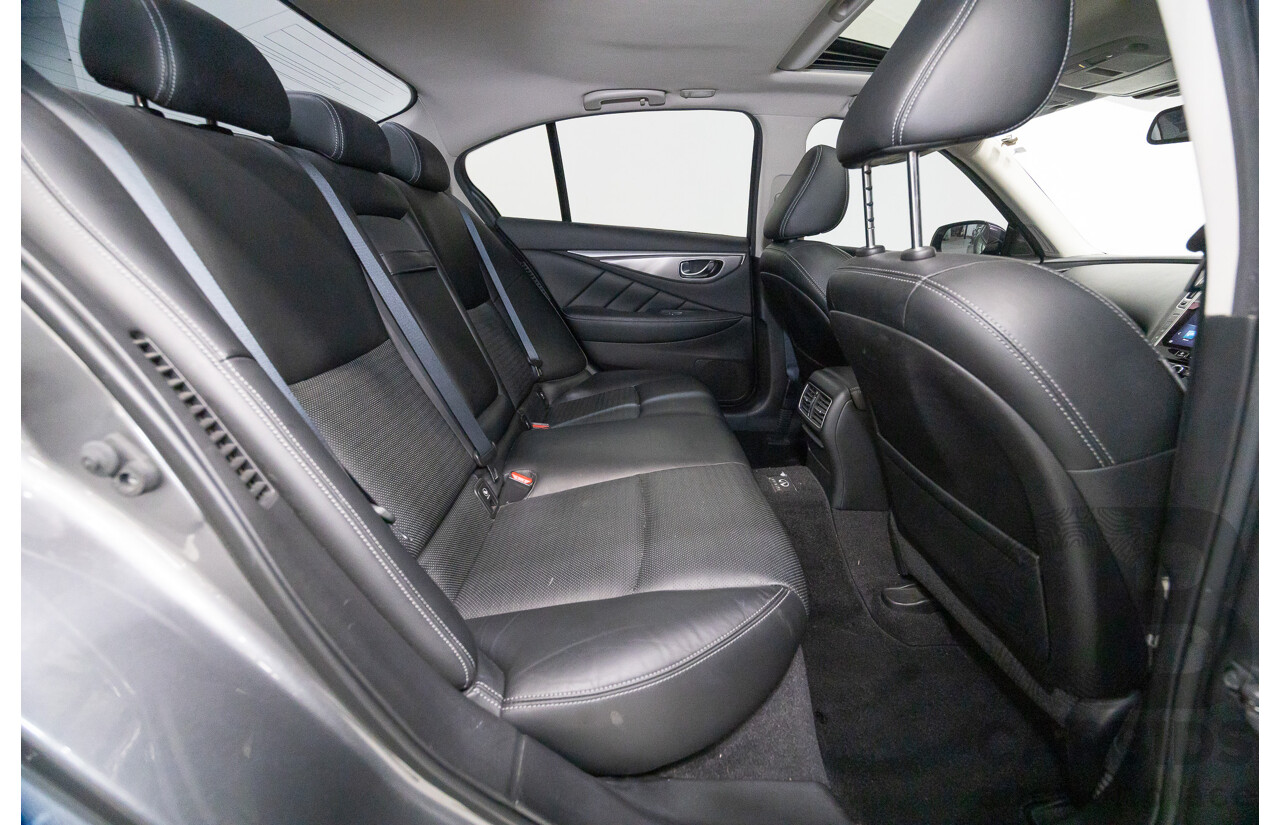4/2015 Infiniti Q50 Hybrid S Premium (AWD) V37 4d Sedan Shadow Grey Metallic V6 3.5L