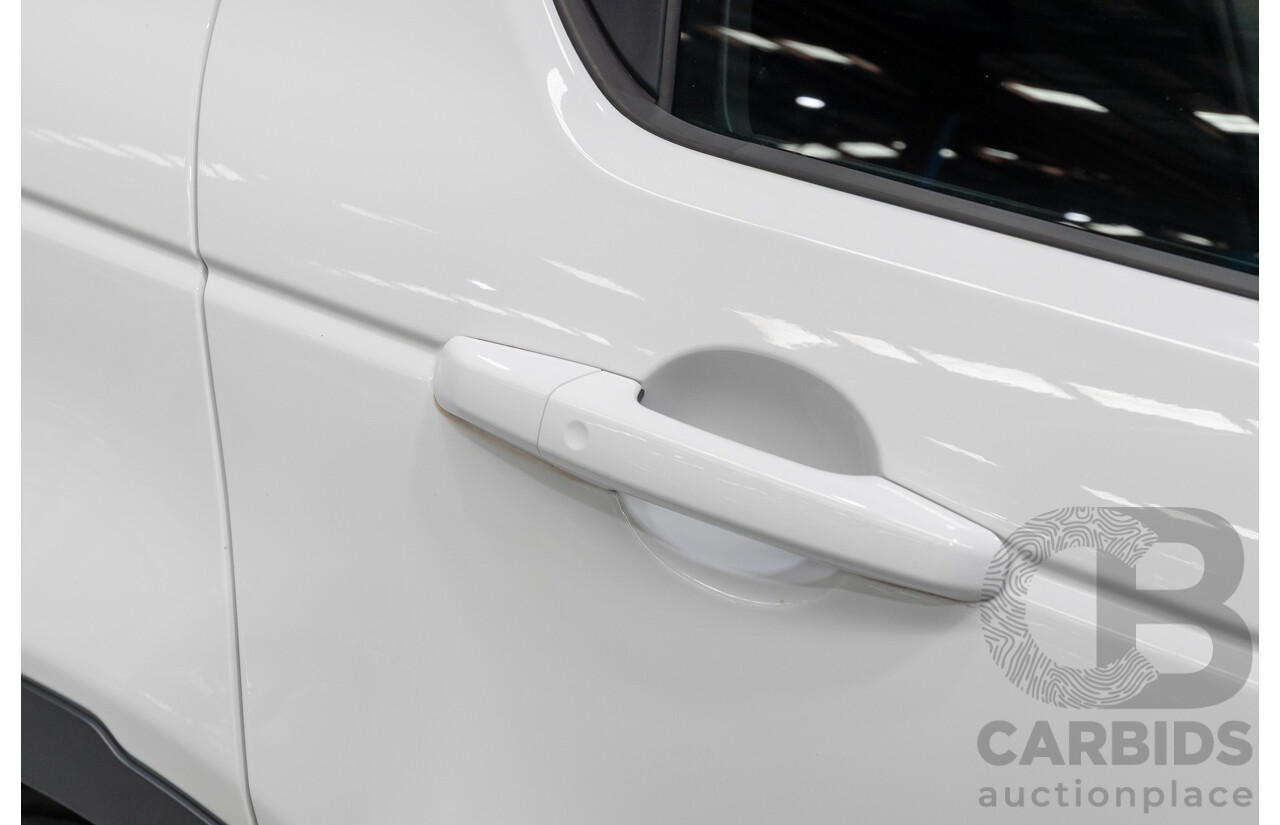 4/2018 Land Rover Discovery Sport TD4 SE (AWD) L550 MY18 4d Wagon Fuji White Turbo Diesel 2.0L