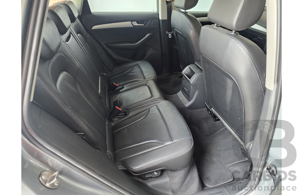 01/2010 Audi Q5 2.0 TFSI Quattro 8R MY10 4d Wagon Silver 2.0L