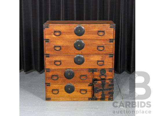 Antique Japanese Isho Tansu Chest