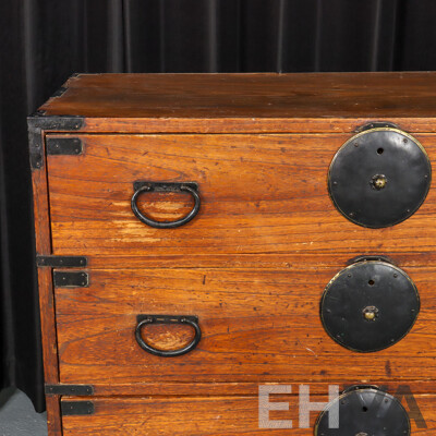 Antique Japanese Isho Tansu Chest