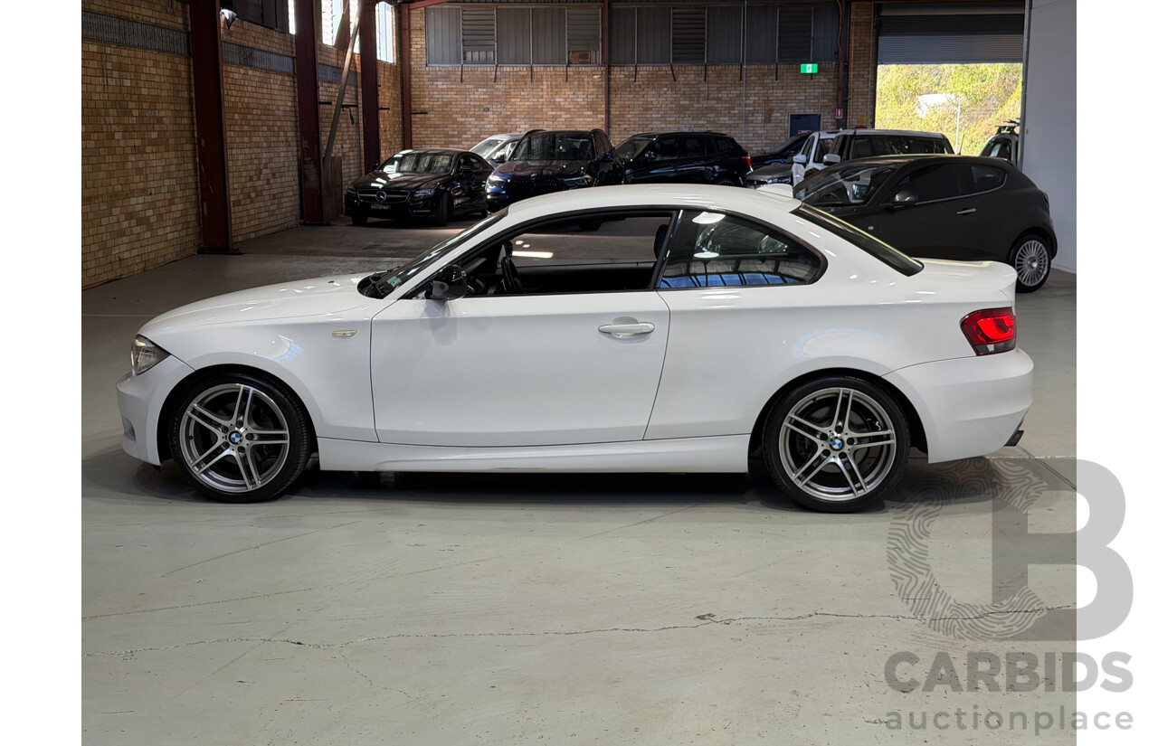 01/2013 BMW 120i  E82 MY12 Update 2d Coupe Alpine White Turbo Petrol 2.0L