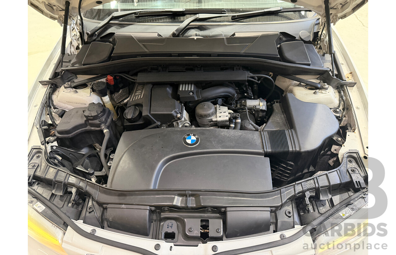 01/2013 BMW 120i  E82 MY12 Update 2d Coupe Alpine White Turbo Petrol 2.0L