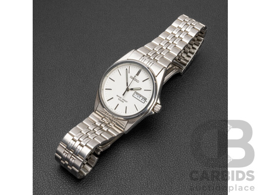 Vintage Seiko Analog Quartz Watch - Model: 7N43-8320